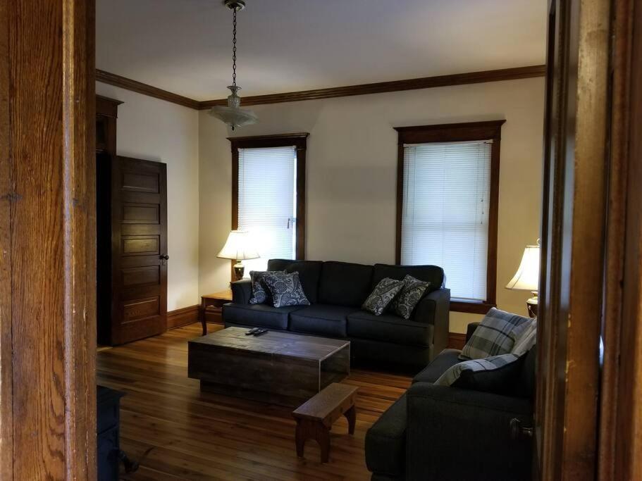 Basecampwv-Durbin. Spacious 4 Bedroom House W/Yard Eksteriør bilde