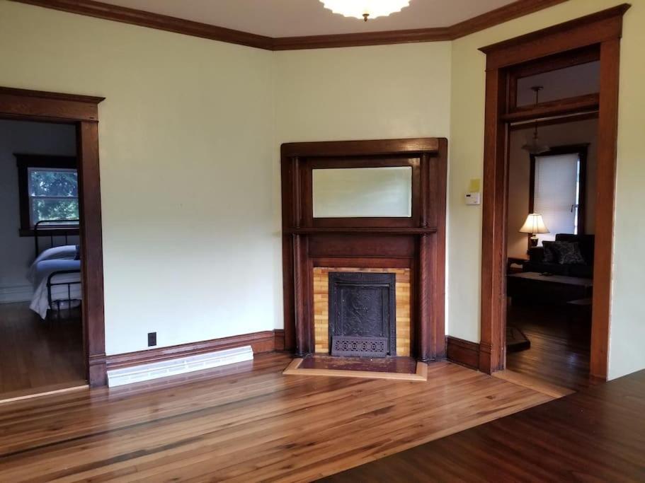 Basecampwv-Durbin. Spacious 4 Bedroom House W/Yard Eksteriør bilde